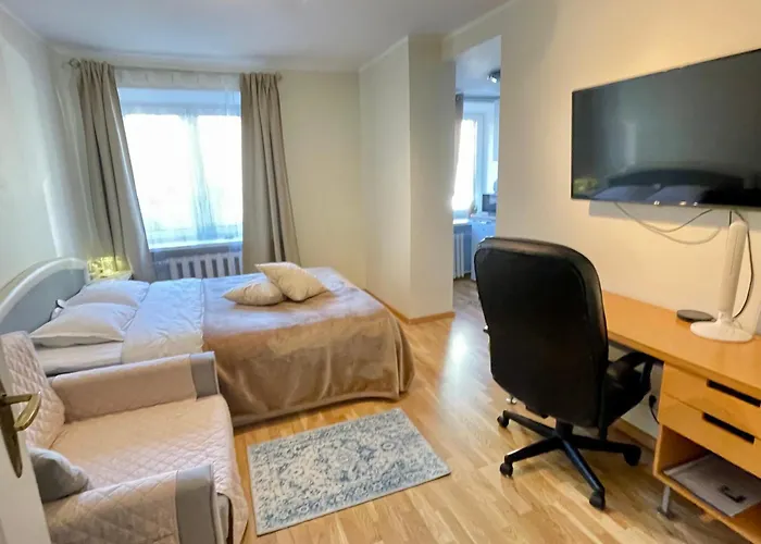 Cosy Small Apartment, Free Parking, Near Old Town