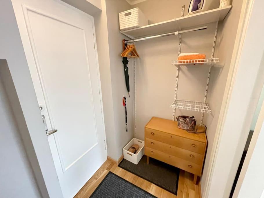 Cosy Small Apartment, Free Parking, Near Old Town *